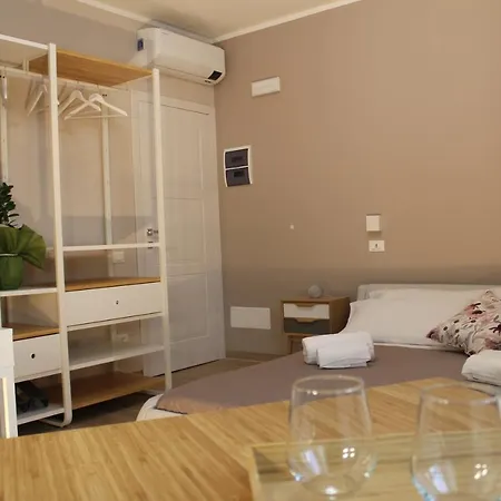 Bed & Breakfast Aurora