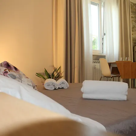 Aurora Couette-café