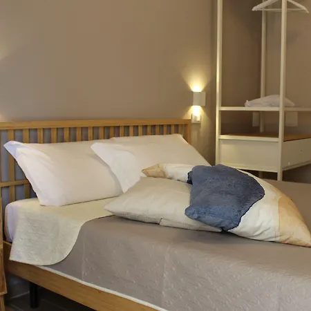 Bed and breakfast Aurora